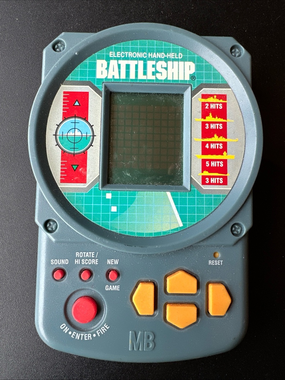 Vintage Battleship Hand Held Electronic Game 1995 Milton-Bradley - Uses Battery